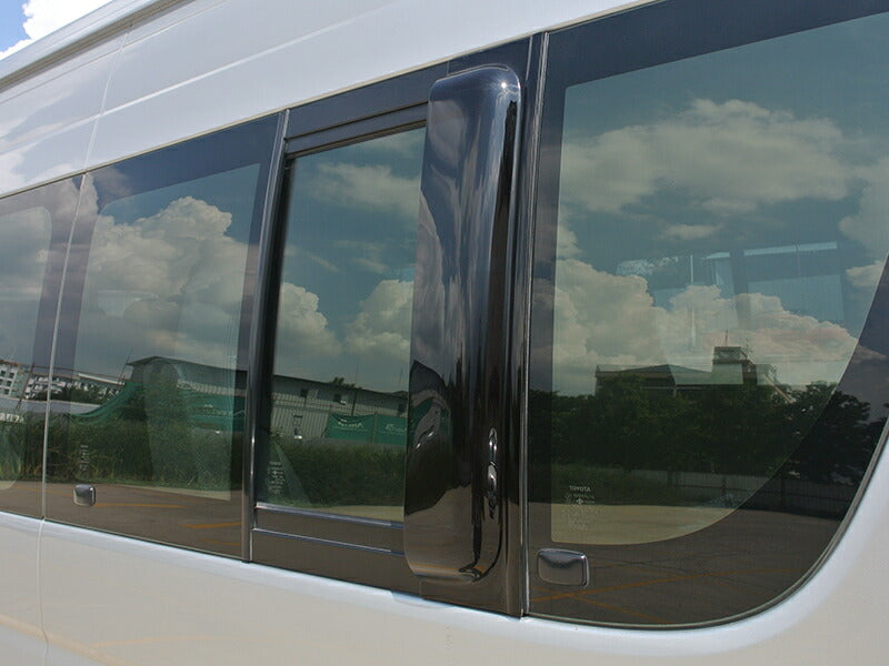 JDM TOYOTA HIACE 200 Commuter Ventury Wind deflectors for rear side window (*Sold as 2pcs) - RHD parts [200k-2p]