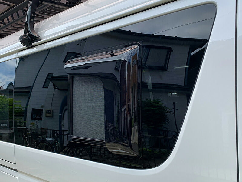 ハイエース200系 網戸 小窓 バイザー 4型以降 片側 パーツ [200k-amd-ds-1p]