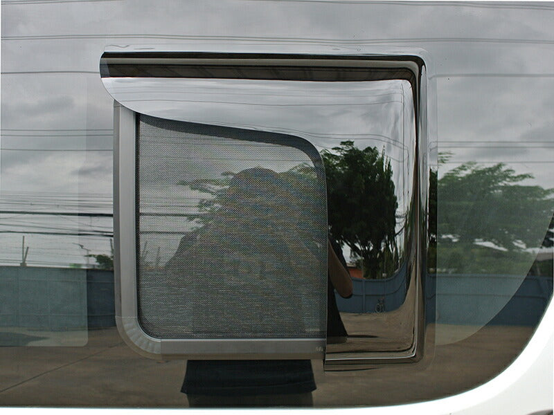 JDM Hiace Commuter Ventury HIACE 200 series BUG MESH SCREEN with Weather guard 1 piece - RHD parts [200k4G-MeshAmd-1p]