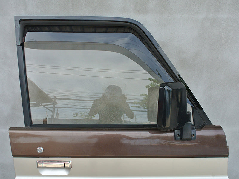 JDM TOYOTA LAND CRUISER 70 series / J70 (*for 3 door model) Wind deflectors Window Visor - RHD parts [GRJ7-BIG-DS-sh]
