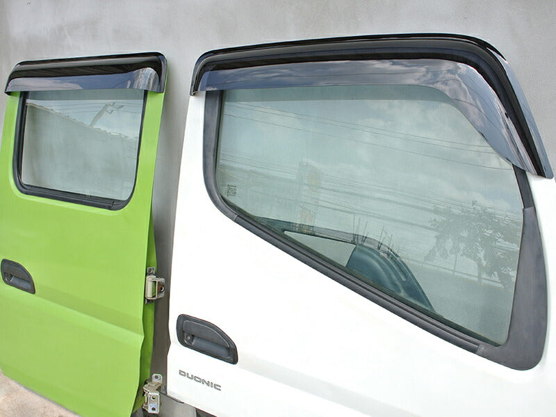 JDM Mitsubishi Fuso Canter FE7./FE8/FBA/FDA/Nissan Atlas NT450 ตัวเบี่ยงลมรถบรรทุกญี่ปุ่น กระจกบังลม - ชิ้นส่วนพวงมาลัยขวา [fe7-big-ds-4p]
