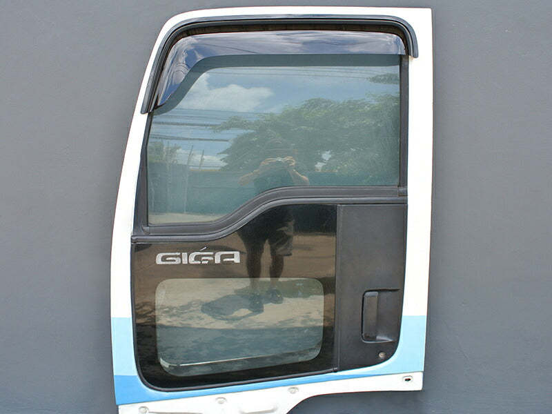 JDM ISUZU GIGA 1set GEN / Forward 4th GEN Japanese Truck Wind deflectors Window Visor - RHD parts [GIGA1-BIG-DS]