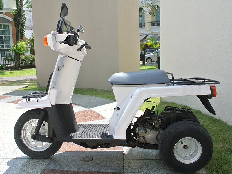 JDM HONDA GYRO X (TD01 TD02) Windshield - RHD parts [gyrx-eg-ls]