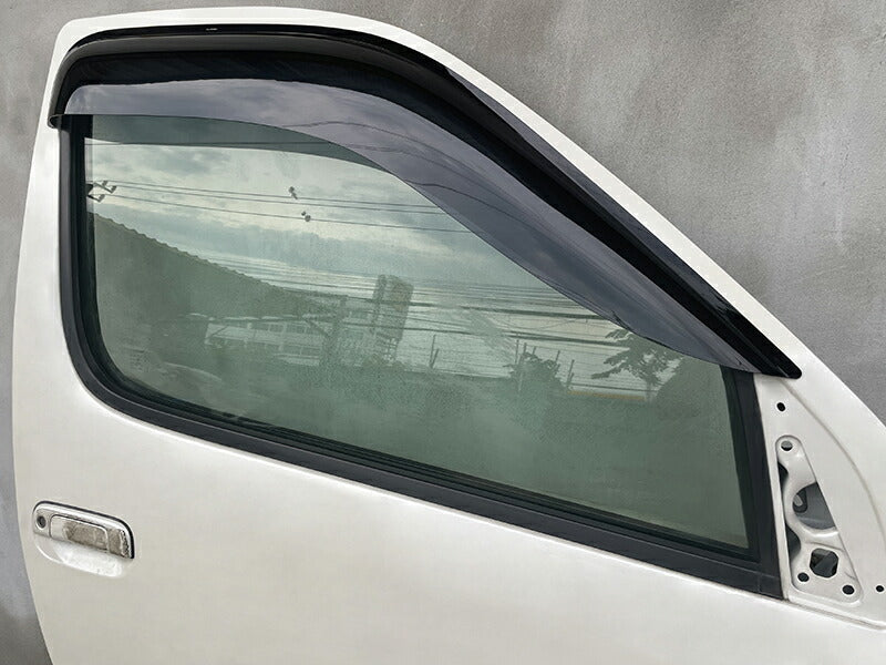 JDM TOYOTA Granvia HiAce Regius Grand HiAce Touring HiAce (XH10 XH20) Japanese Truck  Wind deflectors Window Visor - RHD parts [kch1-big-ds]