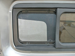 Nissan NV200 Vanette BUG MESH SCREEN with Weather guard 1 piece [nv200-MeshAmd-1p]