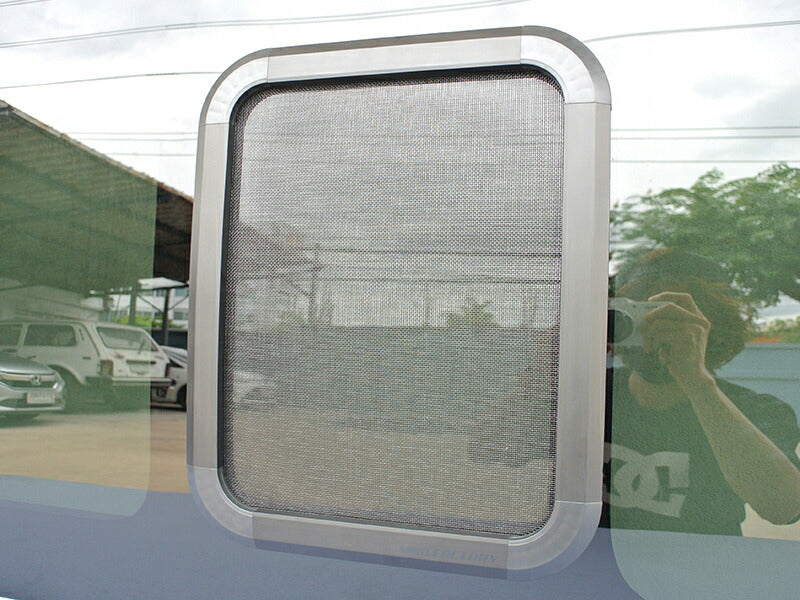 JDM NISSAN NV350 CARAVAN URVAN BUG MESH SCREEN 1 piece - RHD parts [NV350-Mesh-1P]