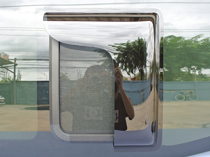 JDM NISSAN NV350 CARAVAN URVAN BUG MESH SCREEN 1 piece with weather guard - RHD parts [NV350-MeshAmd-1p]