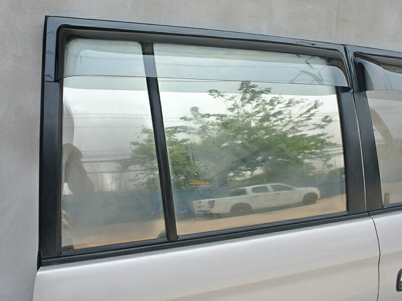 JDM TOYOTA LAND CRUISER PRADO ซีรีส์ J90 (รุ่น 5 ประตู) KDJ95W KZJ95W RZJ95W VZJ95W VX95 แผ่นกันลมกระจกหน้าต่างแบบควันอ่อน - ชิ้นส่วน RHD [vx90-spw-ls-4p]